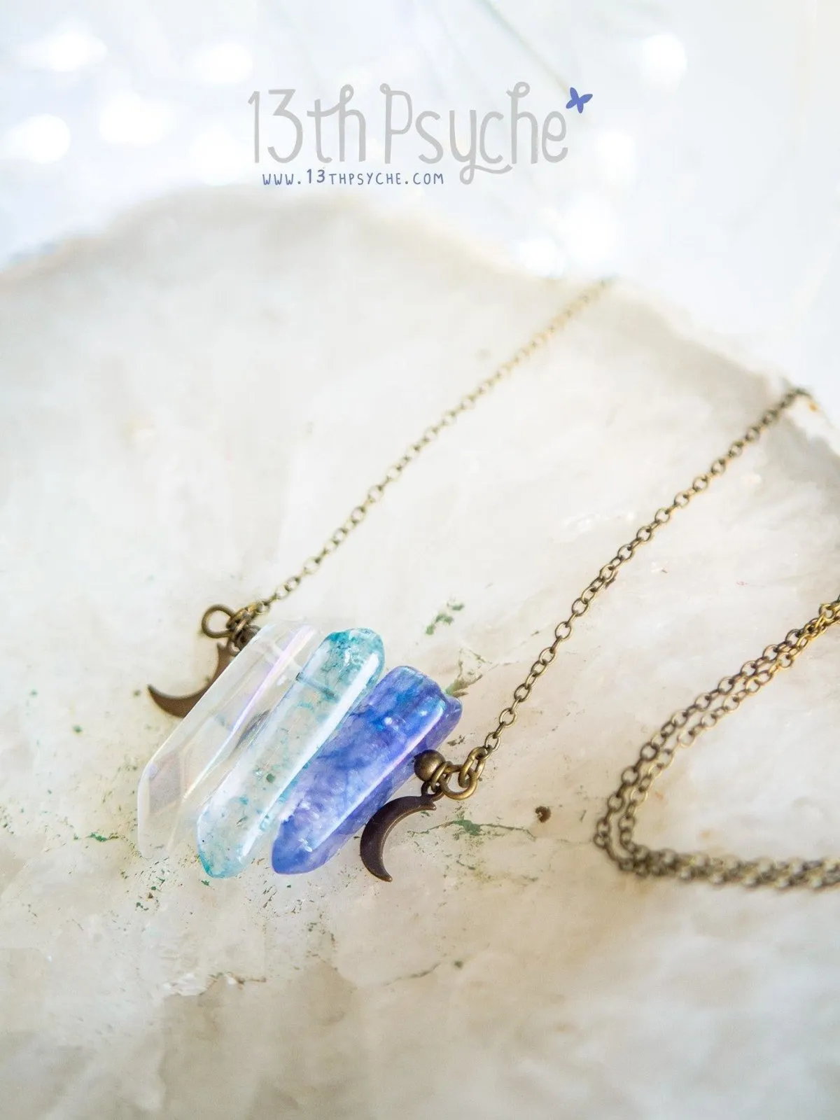 3 polished crystal quarz necklace with tiny moons