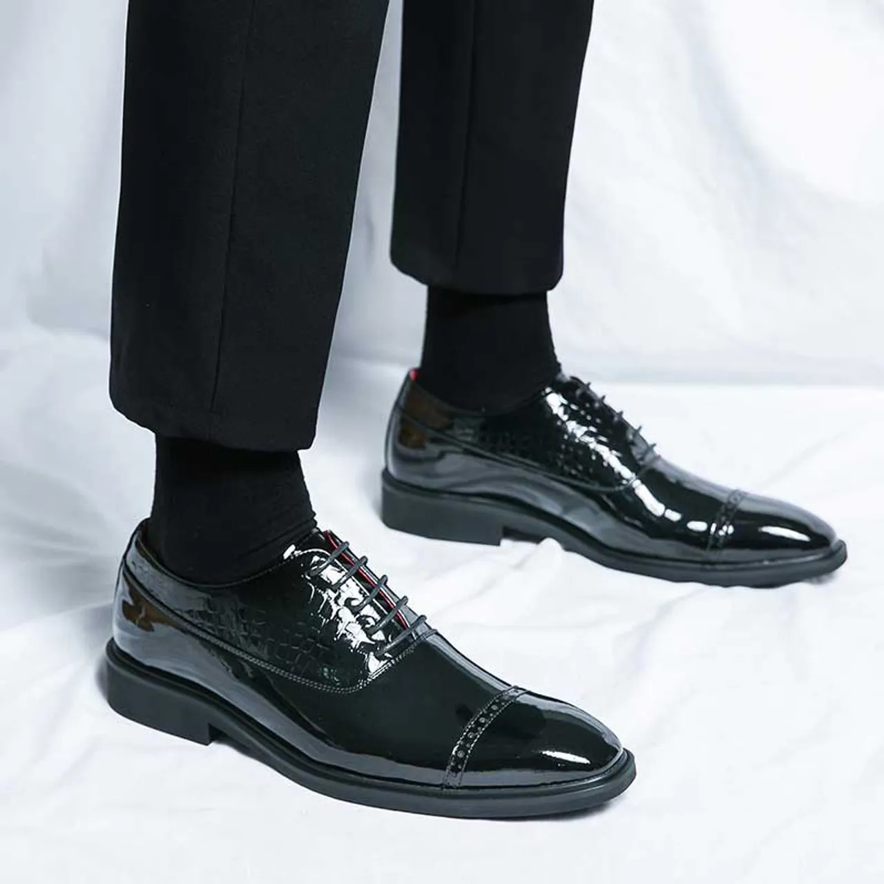 Black brogue croc skin pattern cap oxford dress shoe