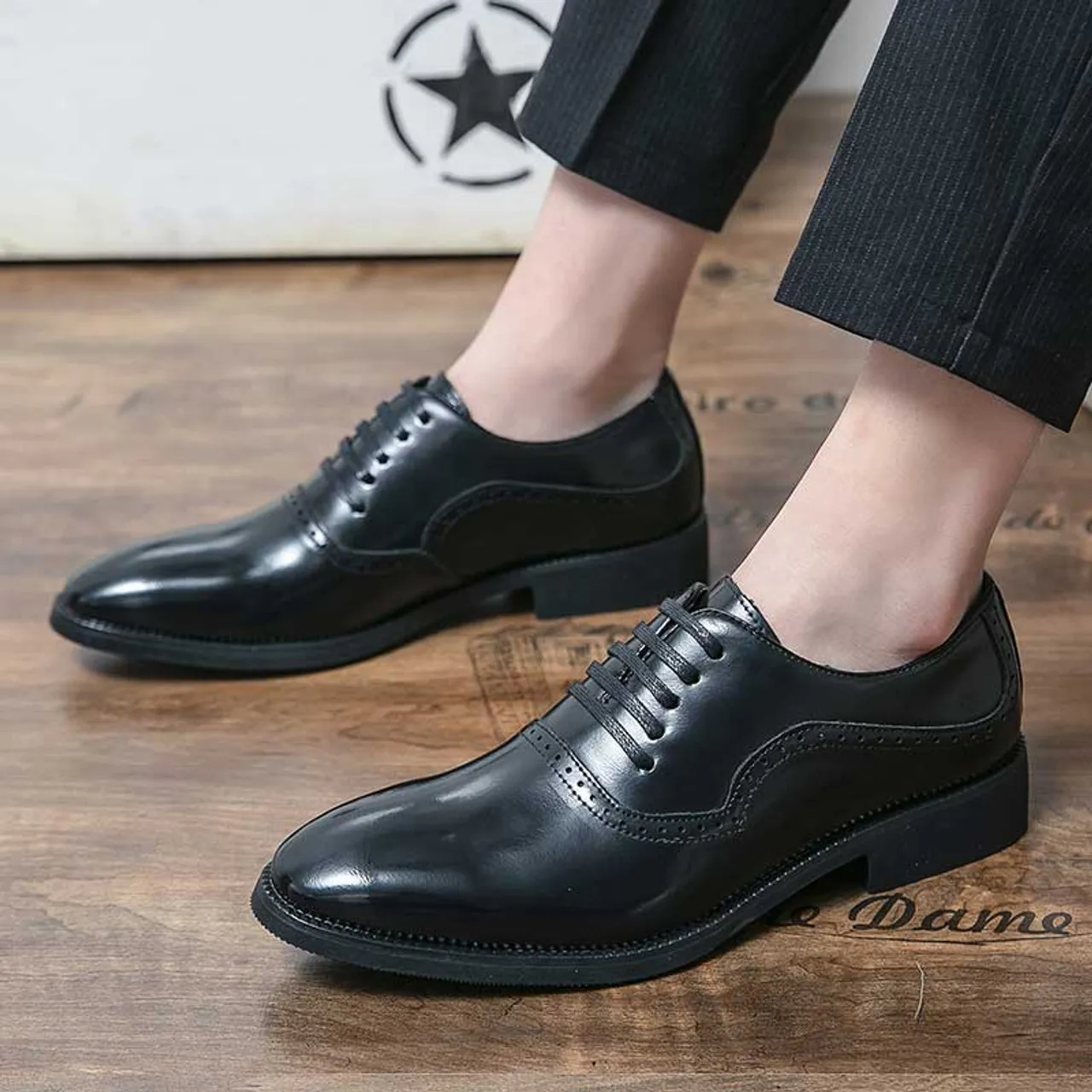 Black oxford dress shoe curved toe