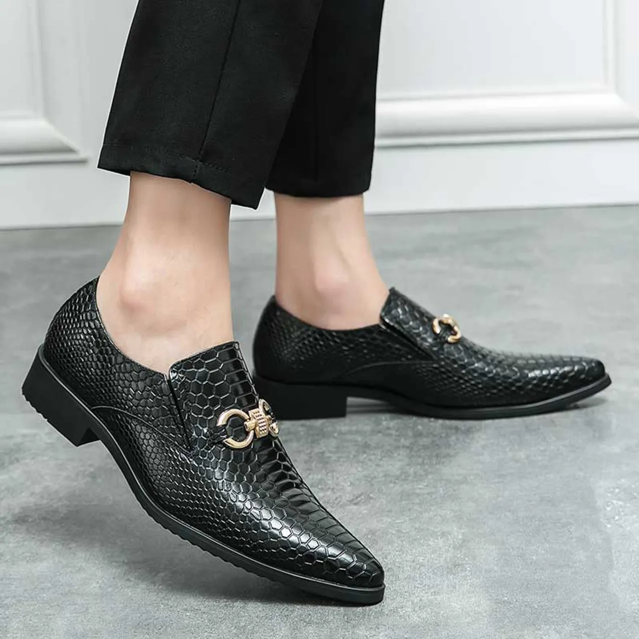 Black snake skin pattern metal buckle slip on dress shoe