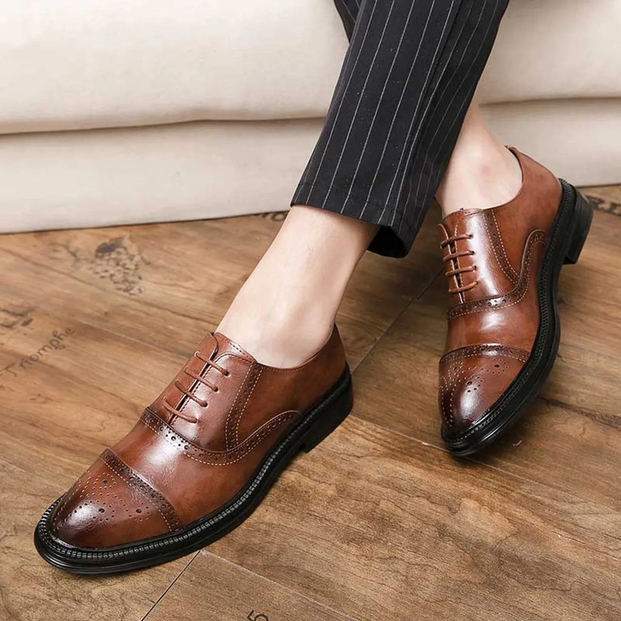 Brown cap oxford retro brogue dress shoe