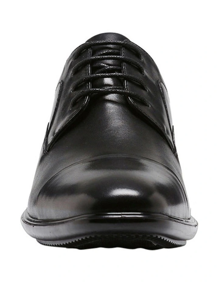 Cain Lace Up Dress Shoe in Black