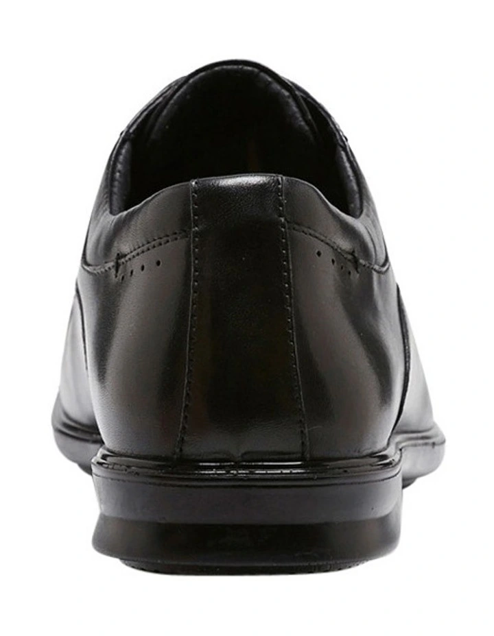 Cain Lace Up Dress Shoe in Black