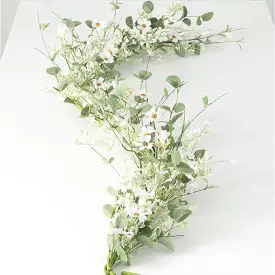 Daisy/Eucalyptus Garland