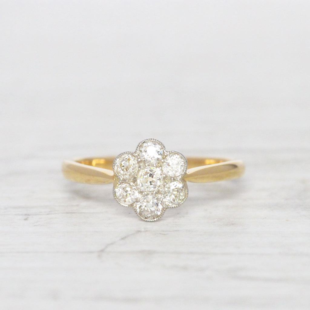 Edwardian 0.49 Carat Old Cut Diamond Daisy Cluster