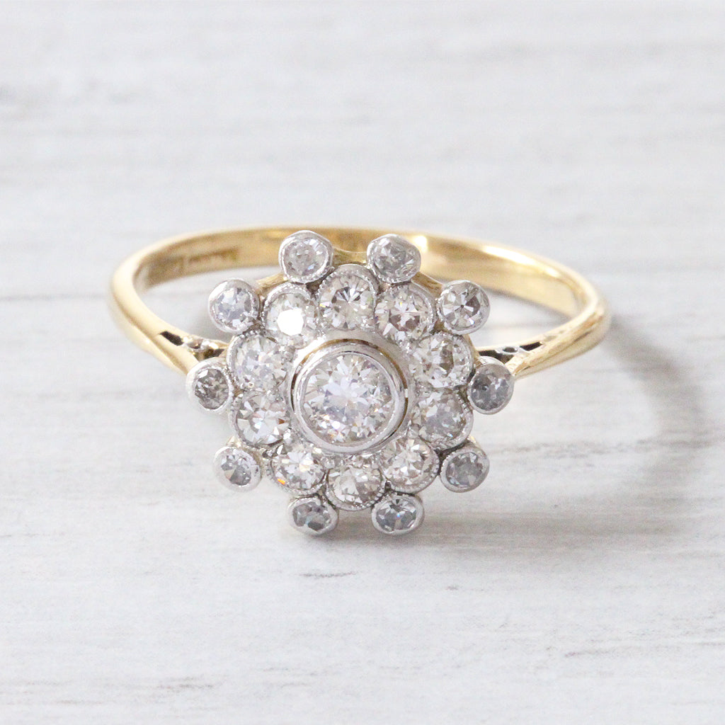 Edwardian 0.80 Carat Old Cut Diamond Daisy Cluster