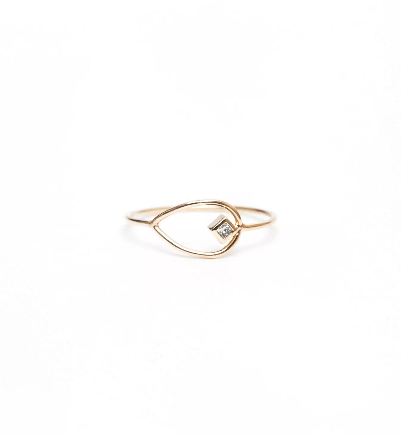 Horizontal Open Tear Princess Diamond Ring