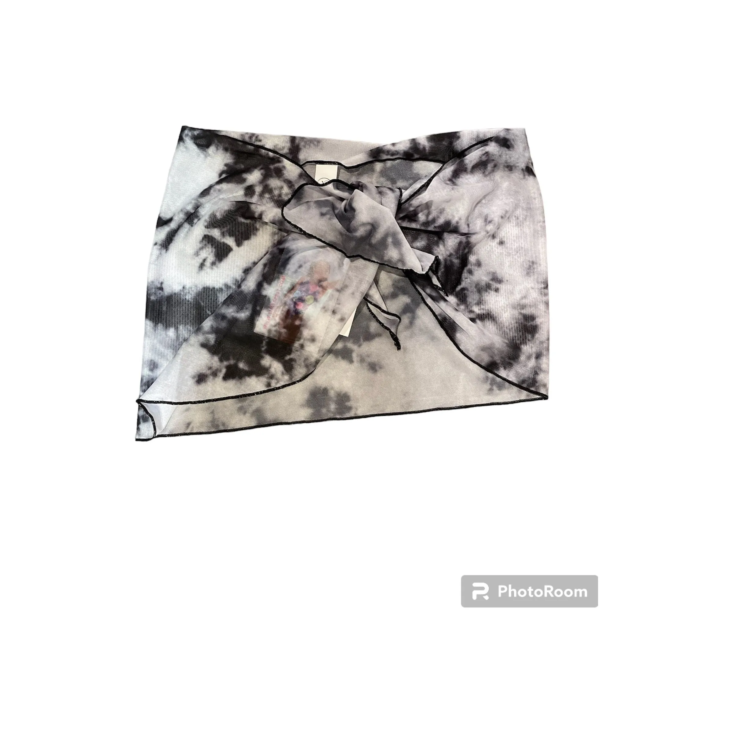 mesh sarong blk/white