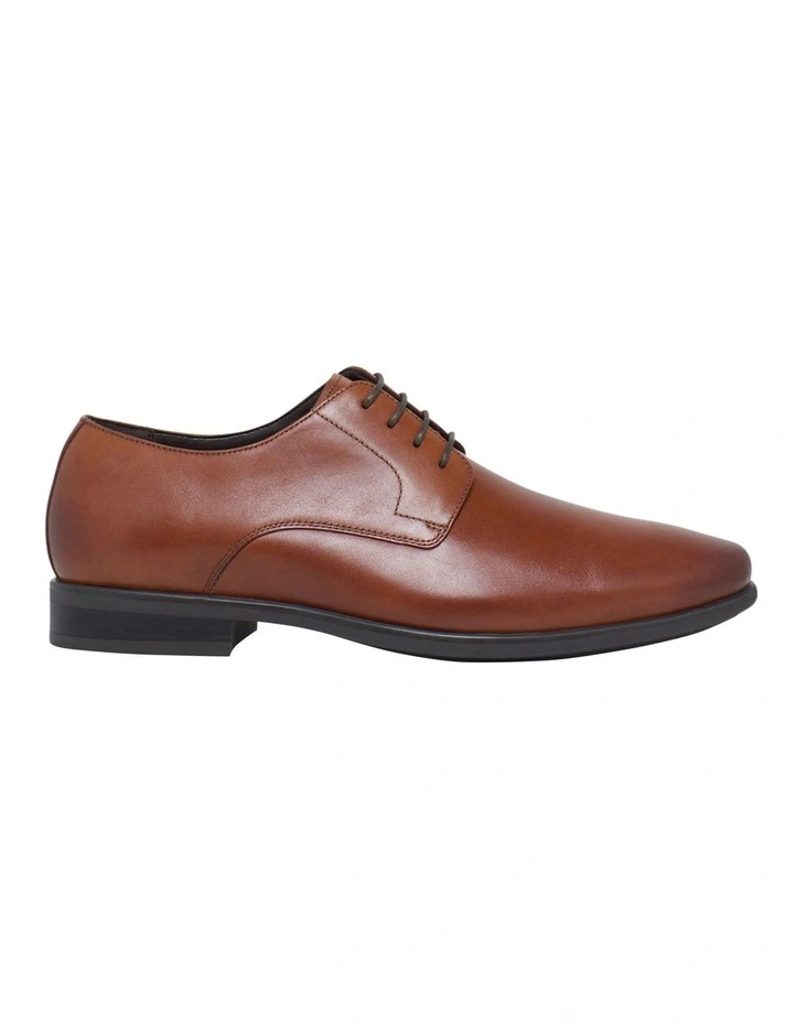 Nero Tan Lace Up Dress Shoe in Tan