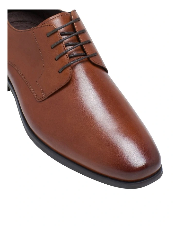 Nero Tan Lace Up Dress Shoe in Tan