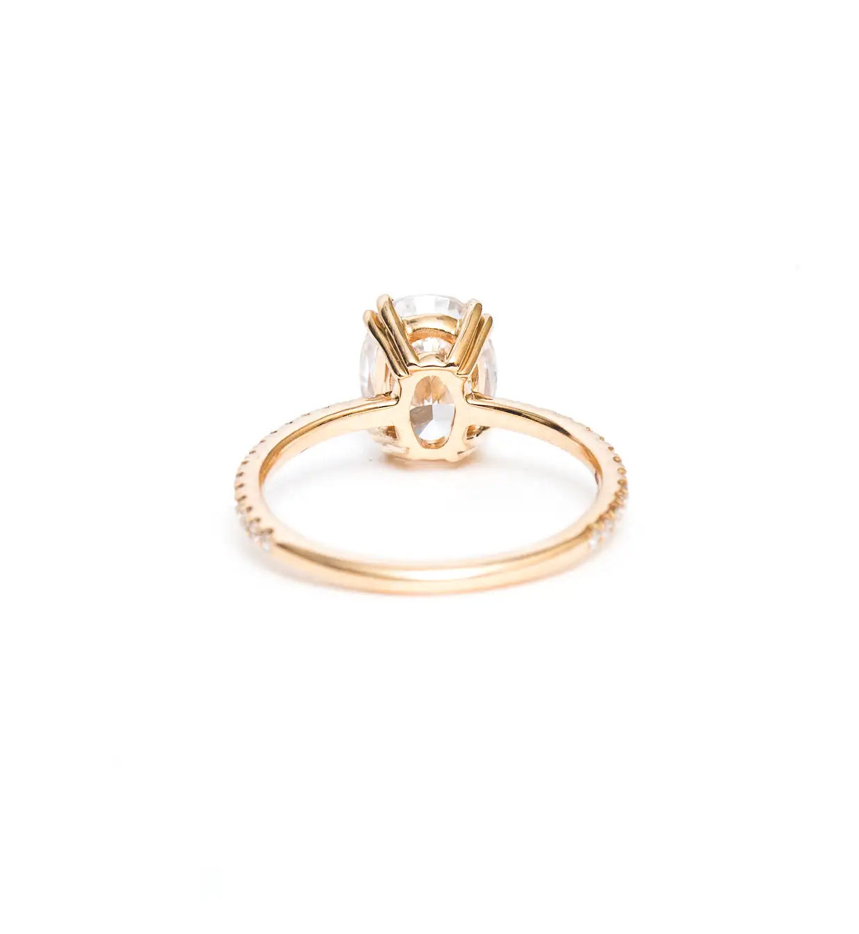 Oval Eleonore Delicate Pavé Ring