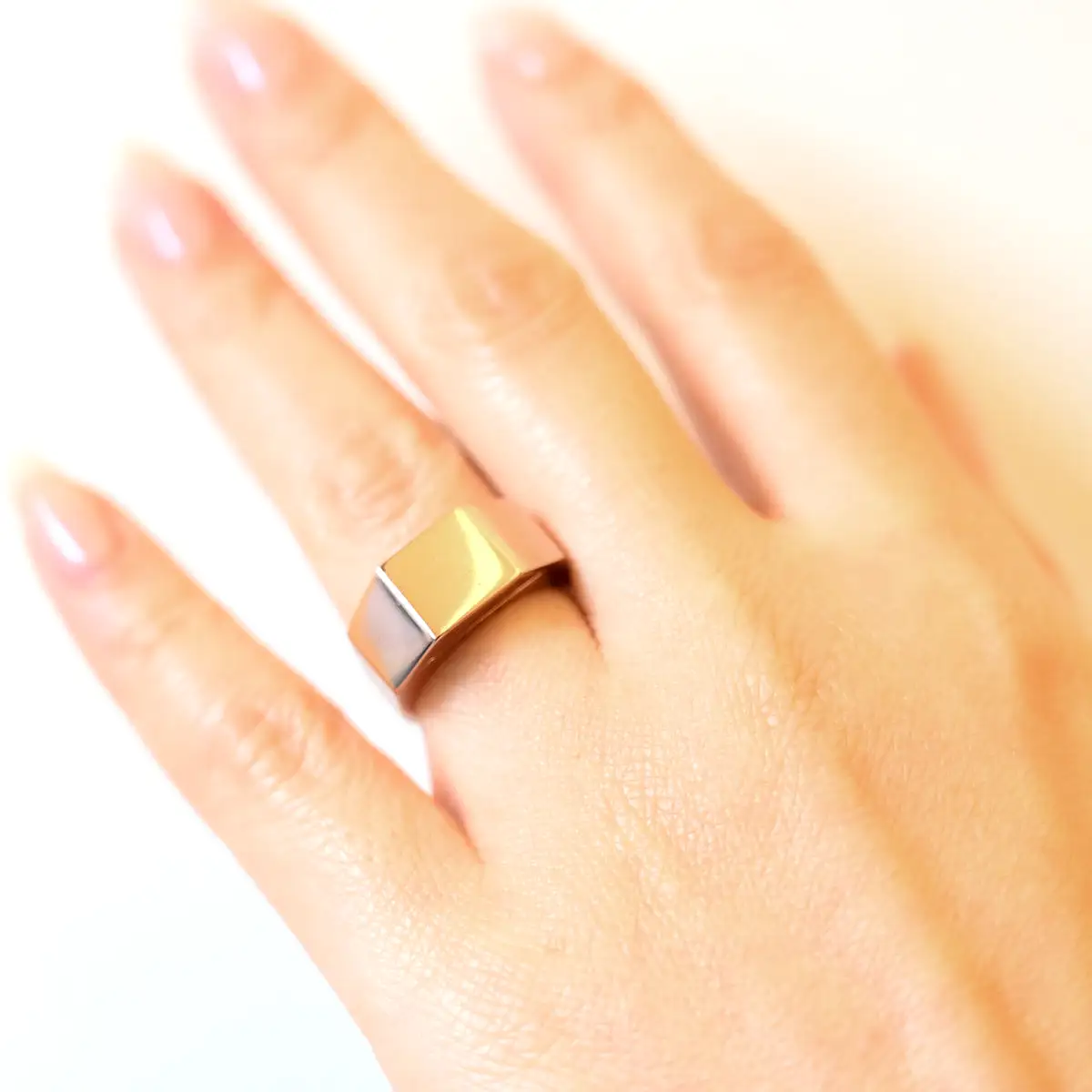 Rose Gold Cut Out Pedestal Ring