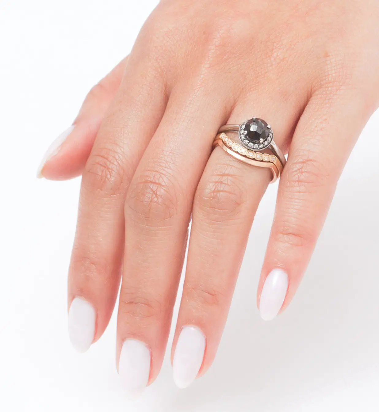 Round Rosette Ring