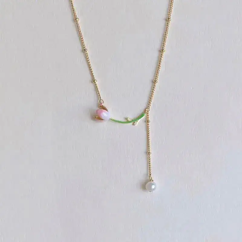 Tulip Necklace W318